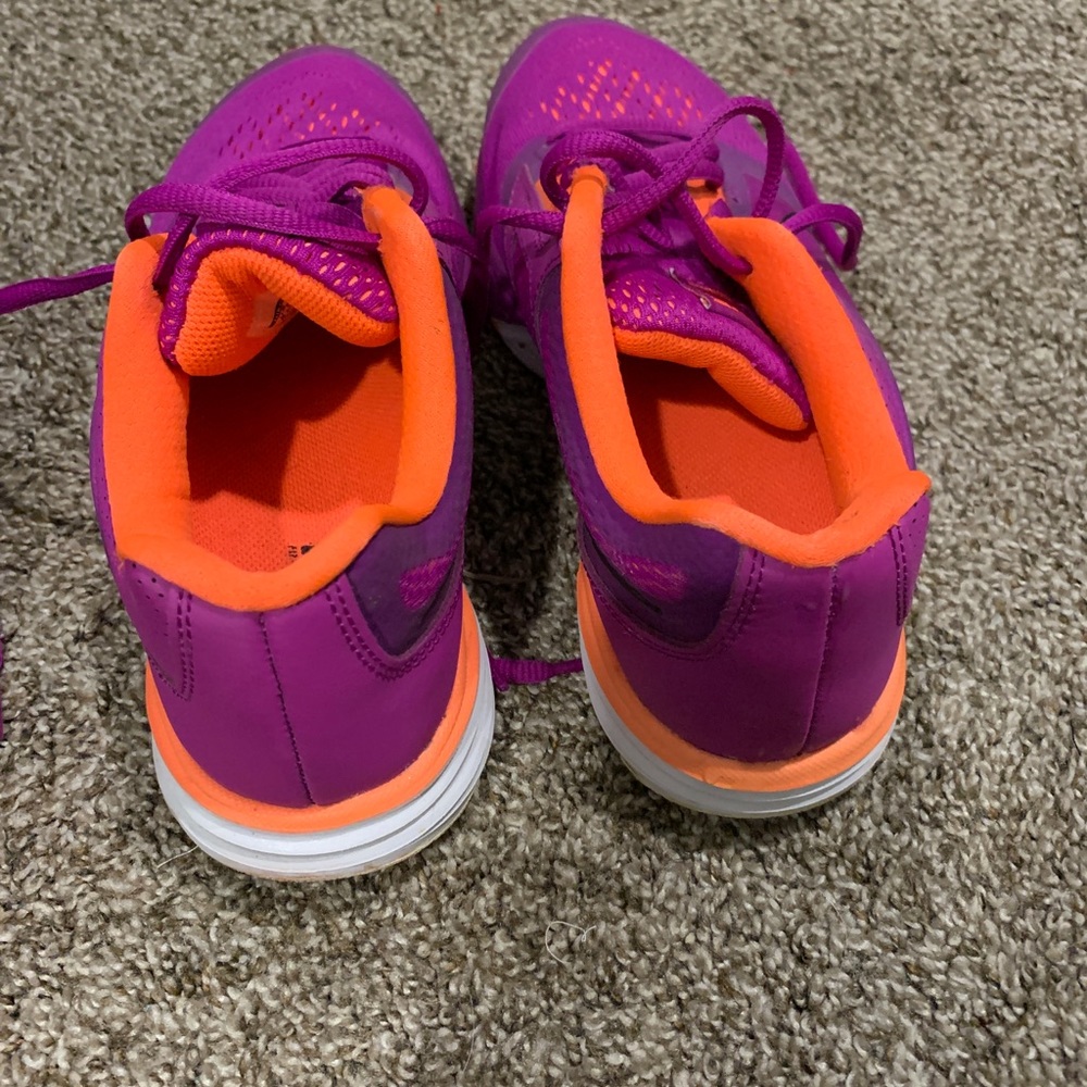 Nike Sneakers - Picture 3 of 3